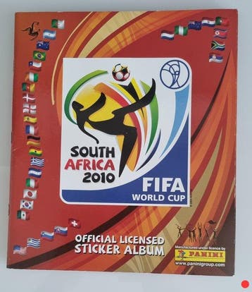 2010, 2014, 2018 Panini Cristiano Ronaldo, Lionel Messi,