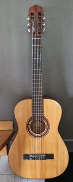 Ostertag - NUMÉRO 17 - - Guitare acoustique de voyage -
