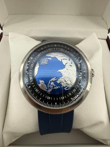 CIGA DESIGN - Series U Blue Planet - Heren - 2020+, Handtassen en Accessoires, Horloges | Heren, Nieuw