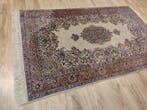 Sarouck - Tapis - 2 m - 1.22 m - Royal Lilian Design pur !