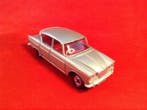 Dinky Toys 1:43 - Modelauto - ref. #143 Singer Vogue Saloon