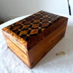 Boîte à bijoux - Bois de thuya, Antiquités & Art