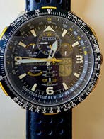 Citizen - Citizen Eco-Drive Radio-Controlled Watch - Zonder