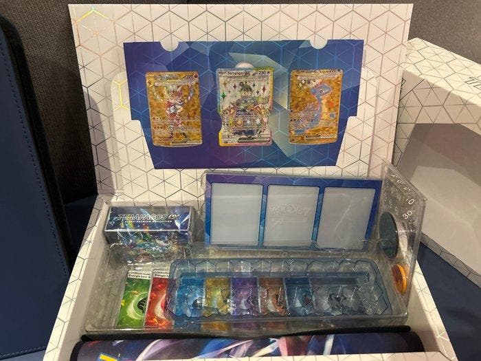 Pokémon - 3 Box, Hobby & Loisirs créatifs, Jeux de cartes à collectionner | Pokémon