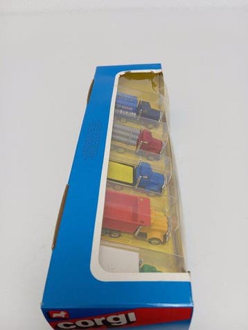 Voiture miniature - Coffret Corgi – Lot de 5 camions