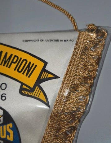 Real Madrid - Coppa dei Campioni - 1986 - Drapeau/fanion, Verzamelen, Nieuw