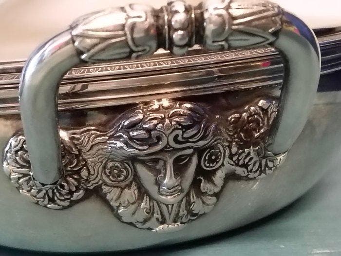 Christofle, Gallia - Tureen - Malmaison - Verzilverd, Antiek en Kunst, Antiek | Meubels | Tafels