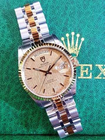 Tudor - Prince Date+Day - GOLD LINEN DIAL - Zonder