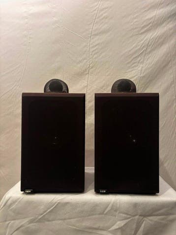 Bower & Wilkins - DM 17 + Frontkapjes Luidsprekerset