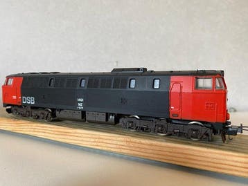 Lima H0 - Treinset (9) - 1 Diesellocomotief 1401, 6, Hobby en Vrije tijd, Modeltreinen | H0, Nieuw