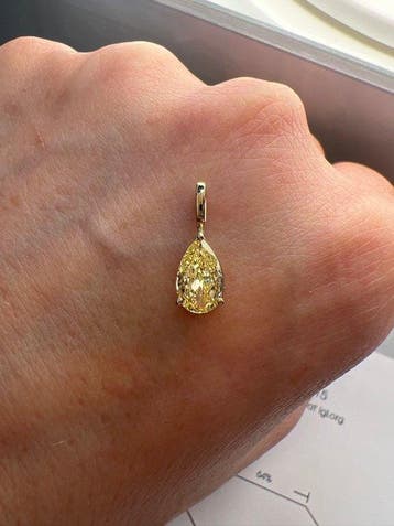 Zonder minimumprijs - Hanger - 14 karaat Geel goud - 1.00ct., Handtassen en Accessoires, Antieke sieraden