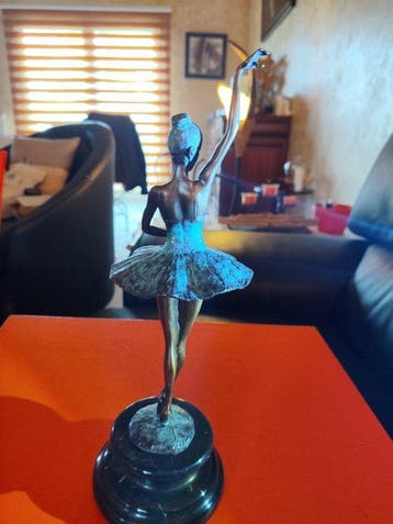 Figuur - Brons, Marmer