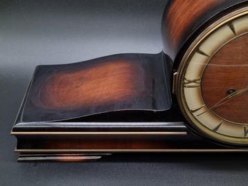 Klok - Art-Déco Kaminuhr – Elegante Tischuhr aus Holz mit, Antiek en Kunst