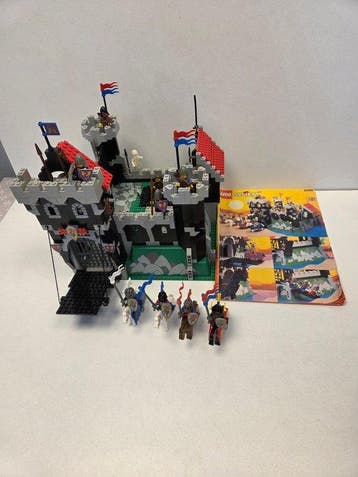 Lego Set - 6086 - Castle - LEGO Black Knights Castle 6086