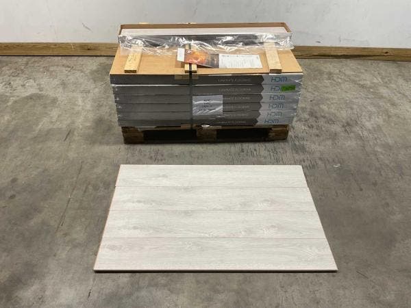 Veiling - 47,5m² Purity Pulse eiken grijs  laminaatvloer, Bricolage & Construction, Planches & Dalles