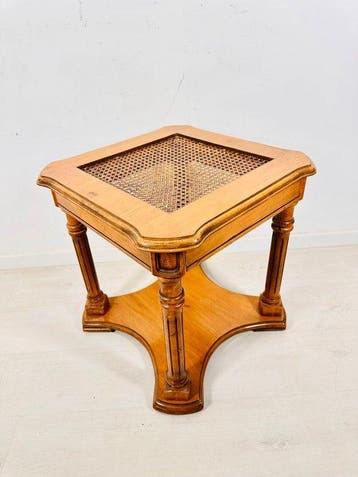 Tafel - Franse stijl bijzettafel met rietachtig bovenblad en