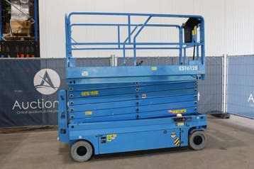 Veiling: Schaarlift Magni ES1612E Elektrisch 15.7m, Ophalen