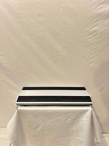 Bang & Olufsen - Beomaster 3000 Solid state stereo receiver, Audio, Tv en Foto, Nieuw