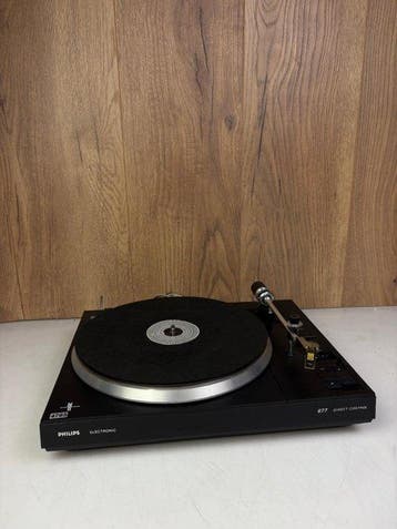 Philips - 677 Contrôle direct Table tournante, Audio, Tv en Foto, Radio's, Nieuw