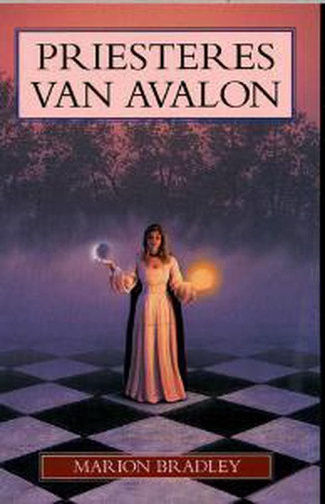 Priesteres van Avalon 9789022533383, Boeken, Historische romans, Gelezen, Verzenden