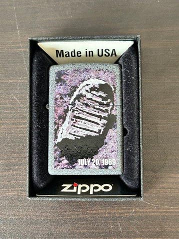 Zippo - L14-Buzz Aldrin moon footprint - Zonder minimumprijs, Nieuw