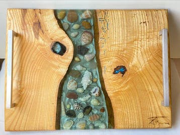 Signé - Plateau - Bois massif + Epoxy