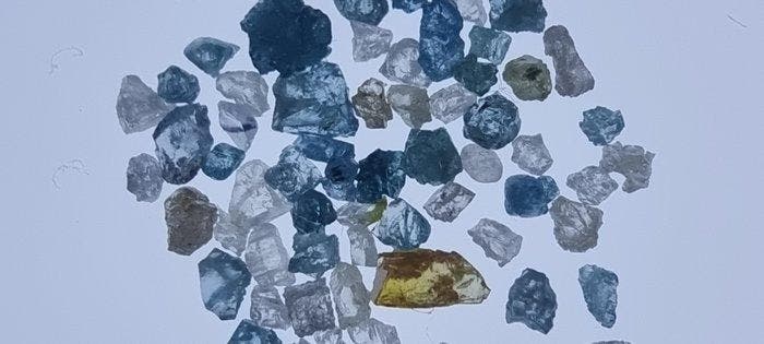Diamant Kristalen- 0.2 g - (1), Antiquités & Art, Curiosités & Brocante