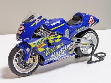 Minichamps 1:18 - Model motorfiets - Suzuki RGV500 - Kenny, Nieuw