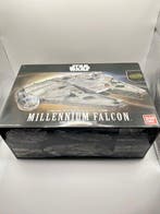 Bandai 1:144 - Modelbouwdoos - Star Wars Millennium Falcon, Verzamelen, Nieuw