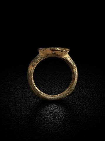 Islamitisch Brons Ring - 10e tot 13e eeuw na Christus