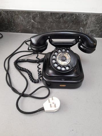 Heemaf, Type 1931 - Téléphone analogique - Bakélite