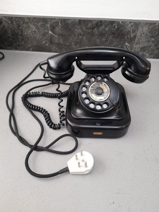 Heemaf, Type 1931 - Téléphone analogique - Bakélite, Antiquités & Art, Art | Objets design