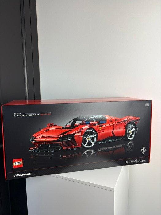 Lego Set - 42143 - Cars, Technic, Speed Racer, Racers -, Enfants & Bébés, Jouets | Duplo & Lego