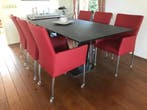 Set van 6 leren eetkamerstoelen met wieltjes en armleuning, Ophalen of Verzenden, Nieuw, Eén