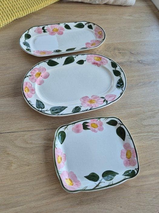 Villeroy & Boch - Plateau (3) - Wild-Rose, Wildrose -, Antiek en Kunst, Antiek | Glaswerk en Kristal