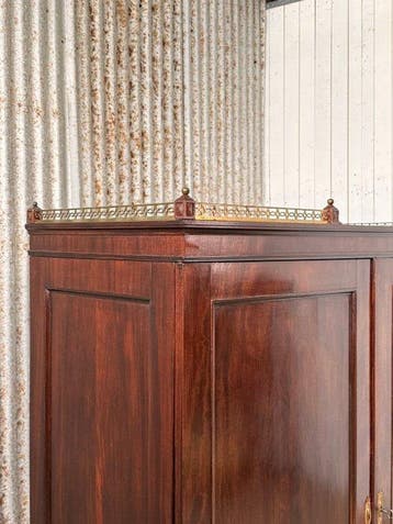 Kleerkast - Linnenkast,, kabinetkast, cabinet, wardrobe,