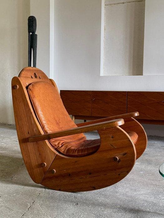 WASA - Chaise à bascule - Bois de pin, Cuir, Antiek en Kunst, Kunst | Designobjecten