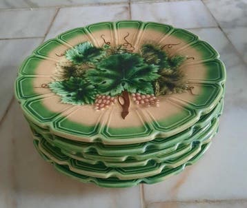 Sarreguemines Barbotine 19e eeuwse dessertbordjes -