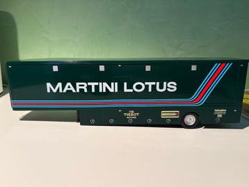 IXO 1:43 - Camion miniature - Volvo F89 Martini Lotus 1979