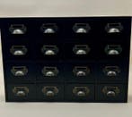 Armoire dapothicaire - Armoire - 16 rangements - Bois,