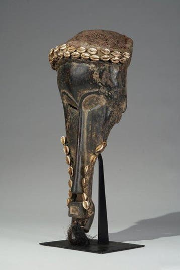 Een houten masker - Toura - Ivoorkust (Zonder minimumprijs)