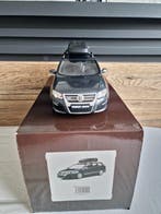 Otto Mobile 1:18 - Voiture miniature - Volkswagen Passat R36, Nieuw