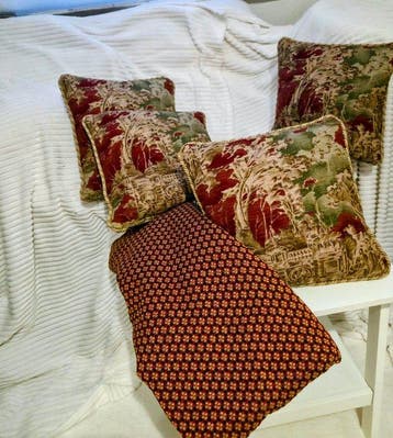 Vintage Set: 4 Gobelin-Kissen & passender Jacquard-Webstoff