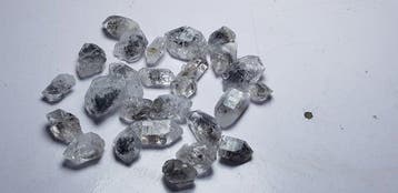 Herkimerkwarts Kristalen- 124 g - (98)
