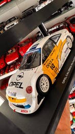 Werk83 1:18 - Modelauto - Opel Calibra V6 4x4 #10 Yannick