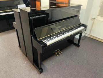 Yamaha U1 (1980), Muziek en Instrumenten, Verzenden, Zo goed als nieuw