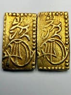 Japan. 2x Ni Shu Kin Manen 1860-1869 Edo Gold, Postzegels en Munten, Munten | Europa | Niet-Euromunten