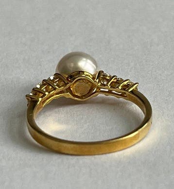 Ring - 18 karaat Geel goud - 0.38ct. tw. Parel - Diamant -