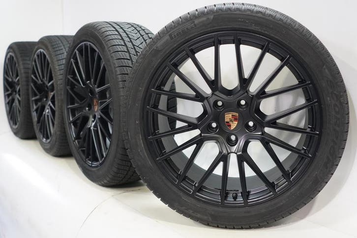 Porsche Cayenne E3 21 inch velgen Pirelli Winterbanden Origi, Auto-onderdelen, Banden en Velgen, Ophalen of Verzenden