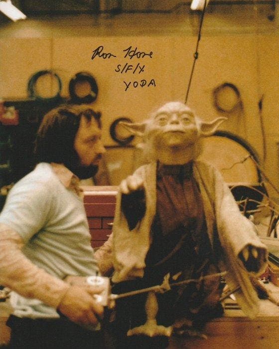 Star Wars Episode V: The Empire Strikes Back - Signed by Ron, Collections, Cinéma & Télévision